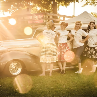 Classic Car with Pin Up Models at Outdoor Event - Pin Up Penny Photography