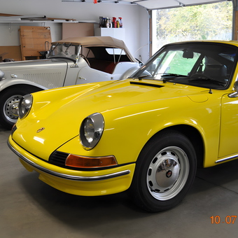 Classic Cars and Garage Storage in Clean Workshop - Bruce from Roanoke, IN