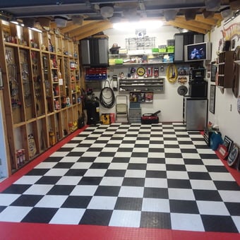 Checkered Garage Floor, Tool Storage, Wall Signs - Wally from Carson, CA