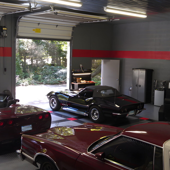 Classic Car Garage with Cabinets and Metal Storage - Dave from Akron, OH