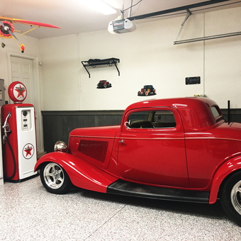 Classic Car Garage with Texaco Pump and Decor - Edward from Delray Beach, FL