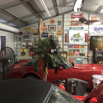 Classic Car Garage with Signs and Decor - Mike from Lamar, SC