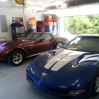 Corvette Garage with Neon Sign and Tool Chest - Randy