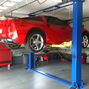 Garage with Two Post Car Lift and Tool Chest - Dave from Port Charlotte, FL