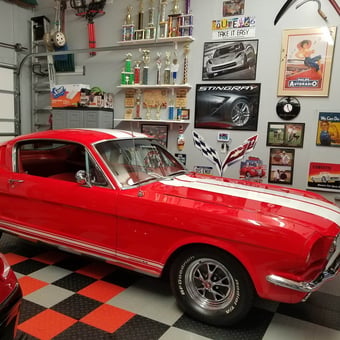 Classic car garage with wall decor and trophies - Ron from Ocean Pines, MD