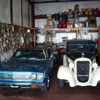 Classic Cars in Organized Garage with Tools and Storage - Fredzo from Spanish Fort, AL