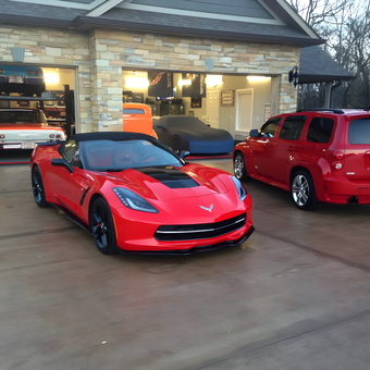 Garage With Car Lift, Classic Cars, And Sports Cars - Dano from Blountville, TN