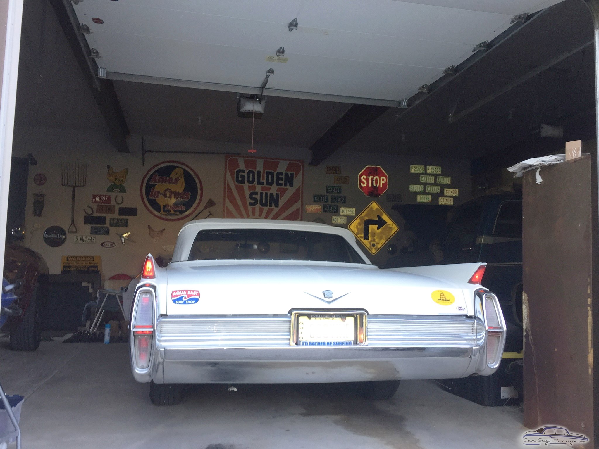 chuck's garage from Tarpon Springs, FL