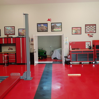 Red Garage Cabinets, Tool Chests, and Car Lift - Harm from Beverly Hills, FL