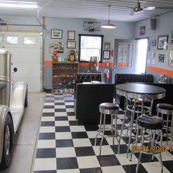 Classic Car Garage with Retro Furniture and Decor - Fred from Newport, PA
