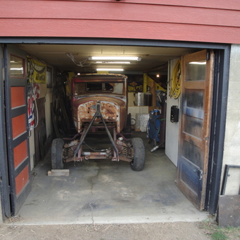 Classic Car Project in Well-Equipped Garage - Bill from Grand Coulee, WA