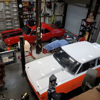 Classic Car Garage with Tools and Lifts - Butch from Dothan, AL