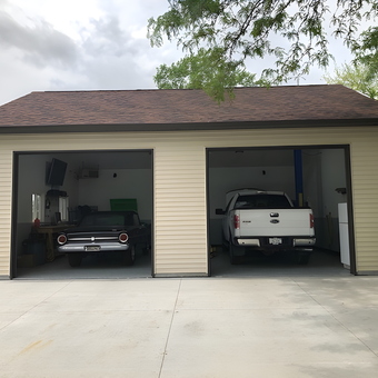 Two-car garage with classic car and truck - team15racing