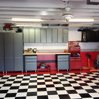 Organized Garage With Cabinets, Tool Chests, and Car Lift - Aaron from Slidell, LA
