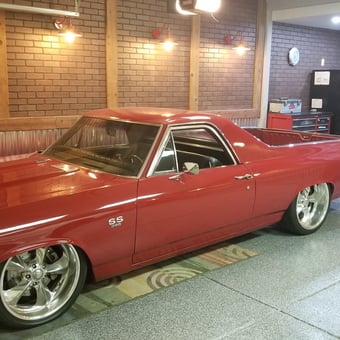 Classic Car Garage with Tool Storage and Lighting - Thom from Surprise, AZ