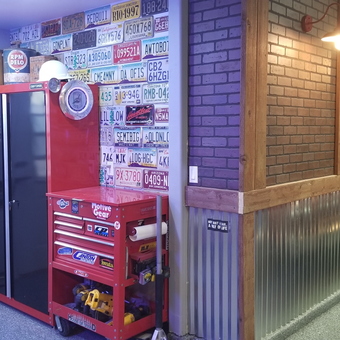 Garage with License Plate Wall, Tool Chest, and Signs - Thom from Surprise, AZ
