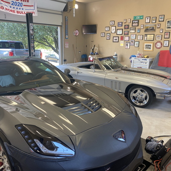 Corvette Garage With Wall Decor and Car Lift - Jon from Guthrie, OK