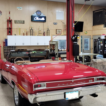Classic Car Garage with Tool Cabinets and Lift - Randy from Lake View, IA