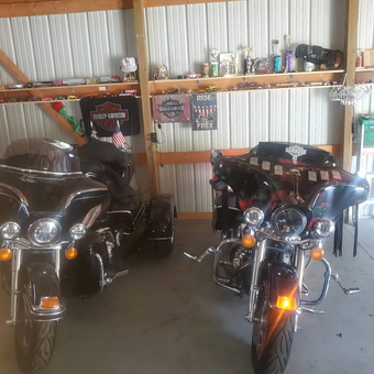 Harley-Davidson Motorcycles and Decor in Garage - wildman from Kingston, OH