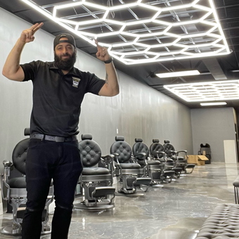 Modern Grooming Studio with LED Lights and Chairs - Detailed Groomer Studio from Port Saint Lucie, FL