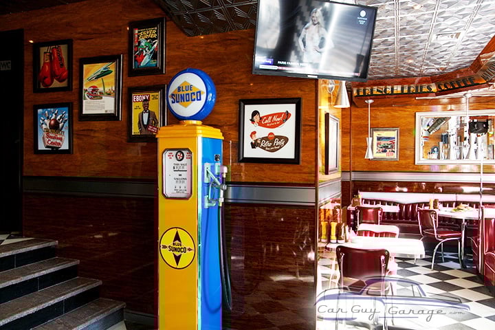 Retro Diner