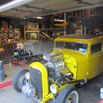 Classic Hot Rod Garage with Tools and Decor - Hotrod Shaun from North Tonawanda, NY