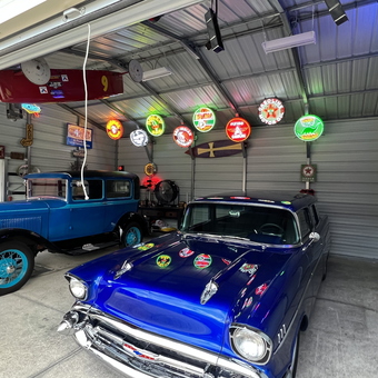 Classic Cars and Neon Garage Signs Displayed - Bill from Jacksonville, FL