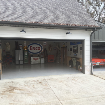 Classic Garage with Vintage Signs and Muscle Car - Brett from Helena, AL