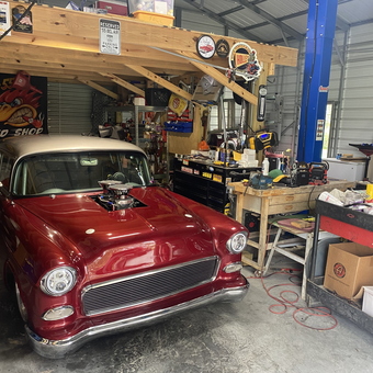 Classic Car Garage with Tools and Wall Signs - Stephen from Corpus Christi, TX