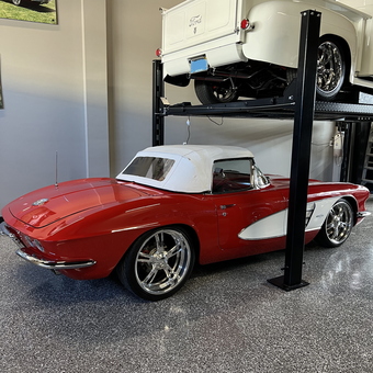 Classic Car Garage with Lift and Epoxy Flooring - Tom