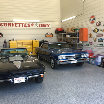 Classic Corvette Garage with Vintage Signs - Bruce from Littleton, CO