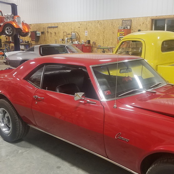 Classic Cars and Garage Lift Display - Mike from ABERDEEN, SD
