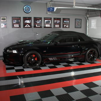 Custom Garage With Race Deck Flooring and Wall Art - Saleen1165