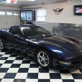 Checkered Garage Floor and Cabinets with Corvette - Big O from Chester, VA