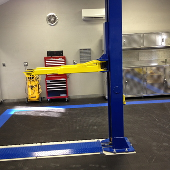 Garage with Car Lift, Tool Cabinets, and Diamond Plate Storage - Jason from Waukesha, WI