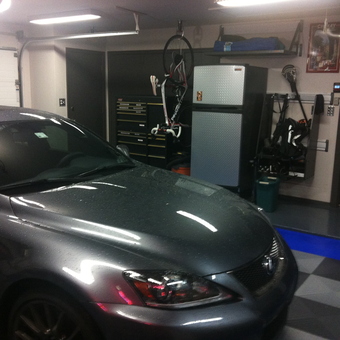 Organized garage with tool chests, bike rack, and fridge - Robert from Tulsa, OK