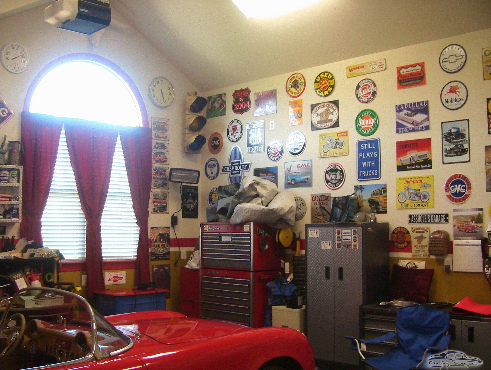 Cisco's Garage from Aroda, VA