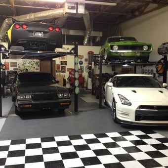 Garage with Car Lifts, Classic Cars, and Wall Decor - Lotahp from Tempe, AZ