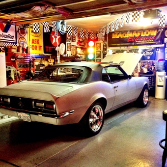 Classic Car Garage with Neon Signs and Decor - Pargaz from Newman, CA