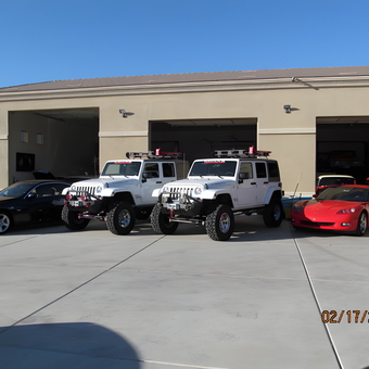 Luxury Cars and Off-Road Jeeps in Spacious Garage - Ron from Glendale, AZ