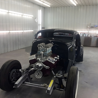 Classic Hot Rod Build with Exposed Engine in Clean Garage - W F
