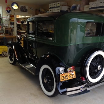 Classic Car and Organized Garage Workspace - GTRacer