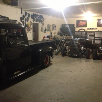 Classic Cars, Hot Rods, and Tool Storage in Garage - Lenny from Casa Grand, AZ