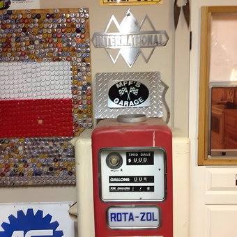 Vintage Gas Pump Decor and Metal Signs - Jessica from Boerne, TX