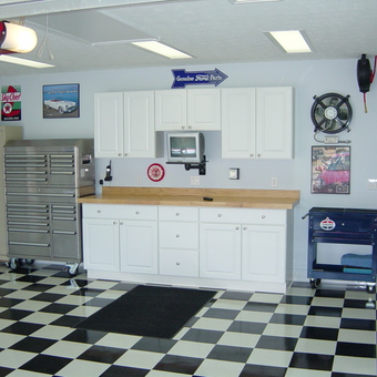Organized Garage with Tool Chest and Cabinets - Mike from North Ridgeville, OH