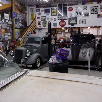 Classic Car Garage with Wall Signs and Lift - Gene from Labadie, MO