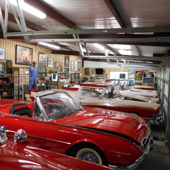 Classic Car Garage with Wall Art and Memorabilia - Gene Ponder from MARSHALL, TX