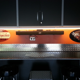 Harley-Davidson Garage Cabinets and Decor - hulk from Naperville, IL