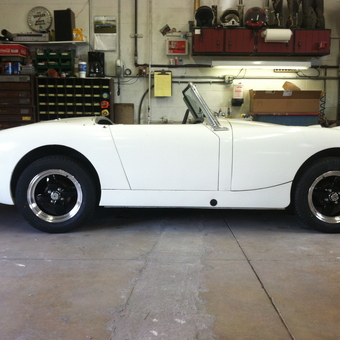 Classic White Convertible and Garage Storage - Daryl from Hudson, OH