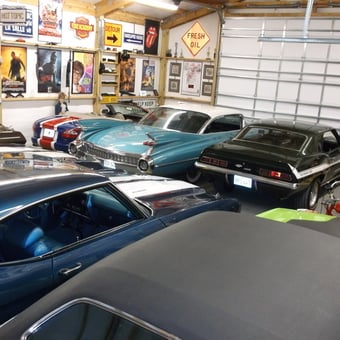 Classic Car Garage with Retro Signs and Wall Art - Mark from Kissimme, FL